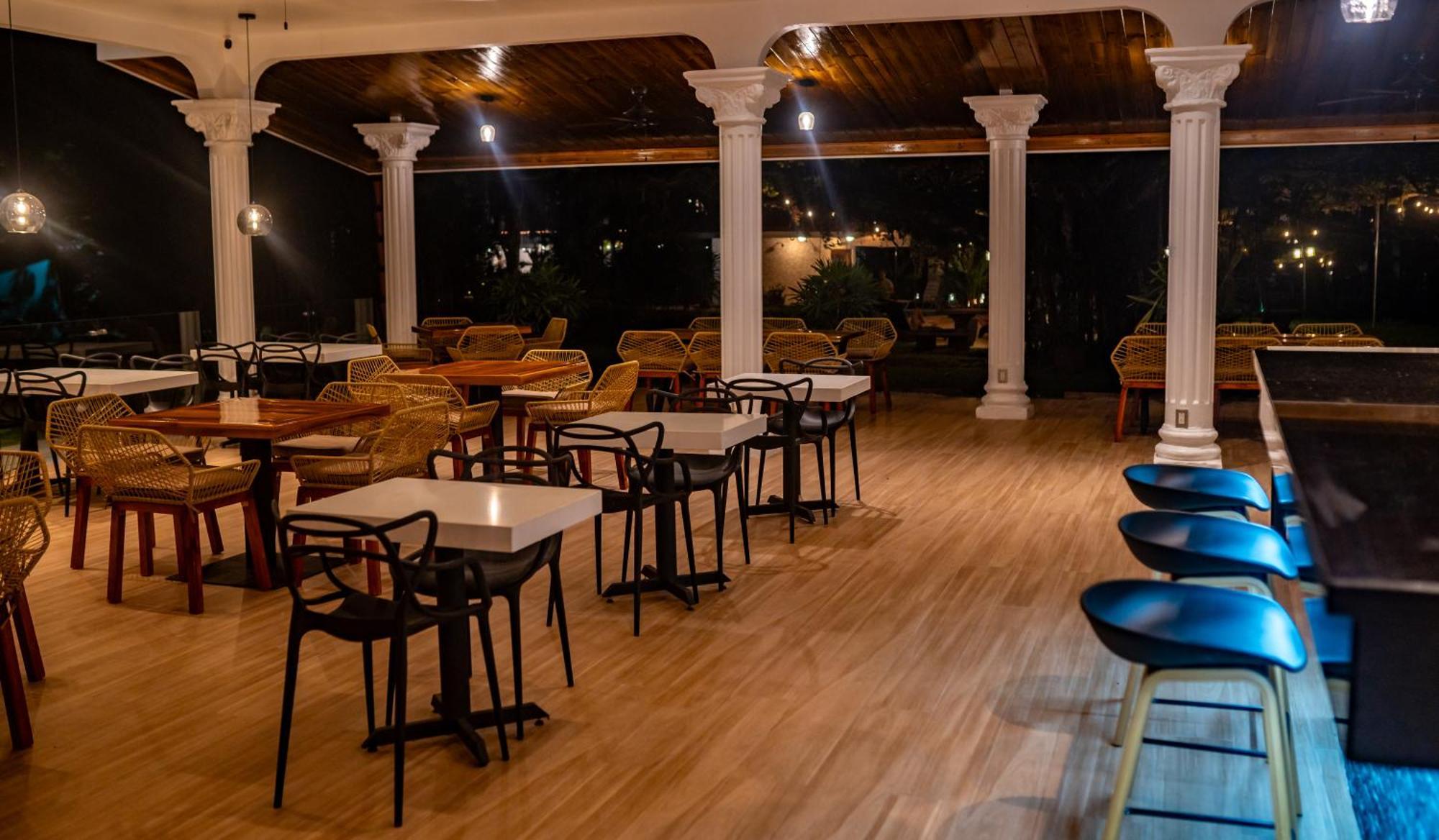 Hotel Los Higuerones Paso Canoas Kültér fotó