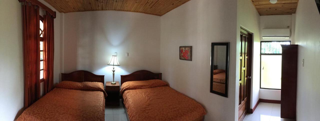 Hotel Los Higuerones Paso Canoas Kültér fotó