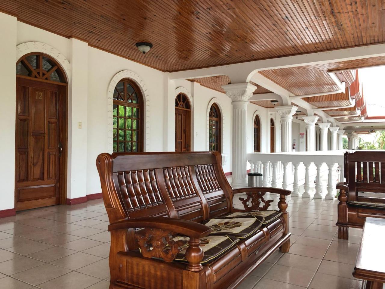 Hotel Los Higuerones Paso Canoas Kültér fotó