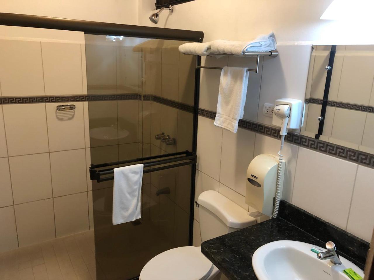 Hotel Los Higuerones Paso Canoas Kültér fotó