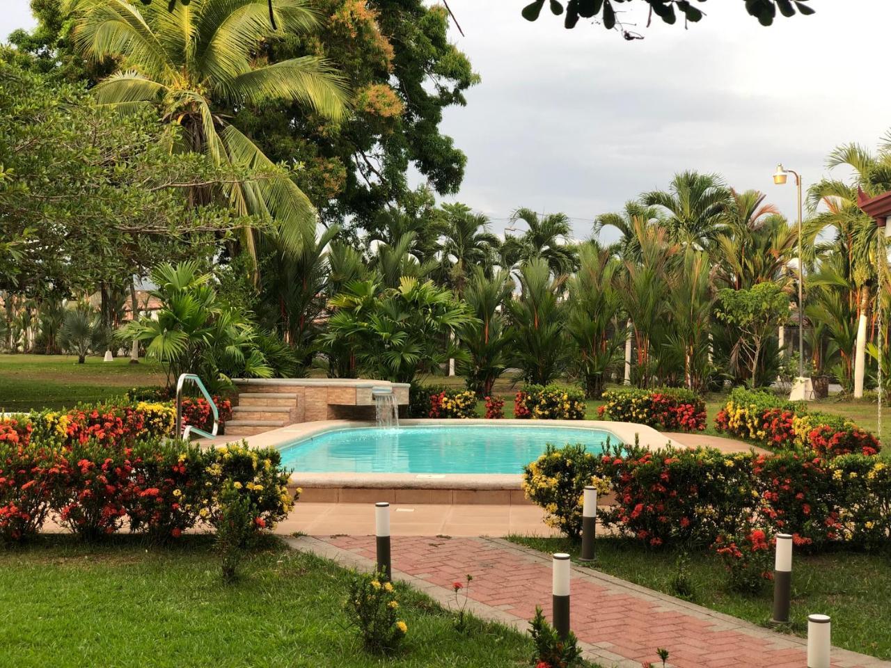 Hotel Los Higuerones Paso Canoas Kültér fotó